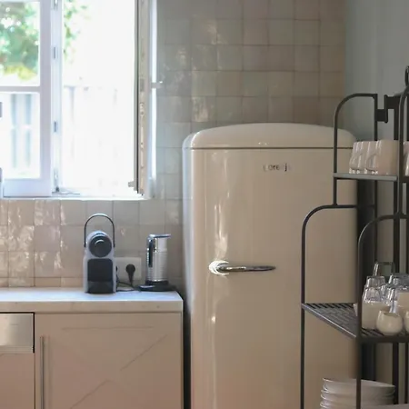 Charming At 200m From